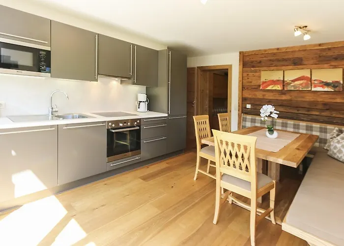 Pfefferbauer * Σάαλμπαχ-Χίντεργκλεμ