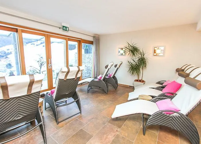 Pfefferbauer * Σάαλμπαχ-Χίντεργκλεμ